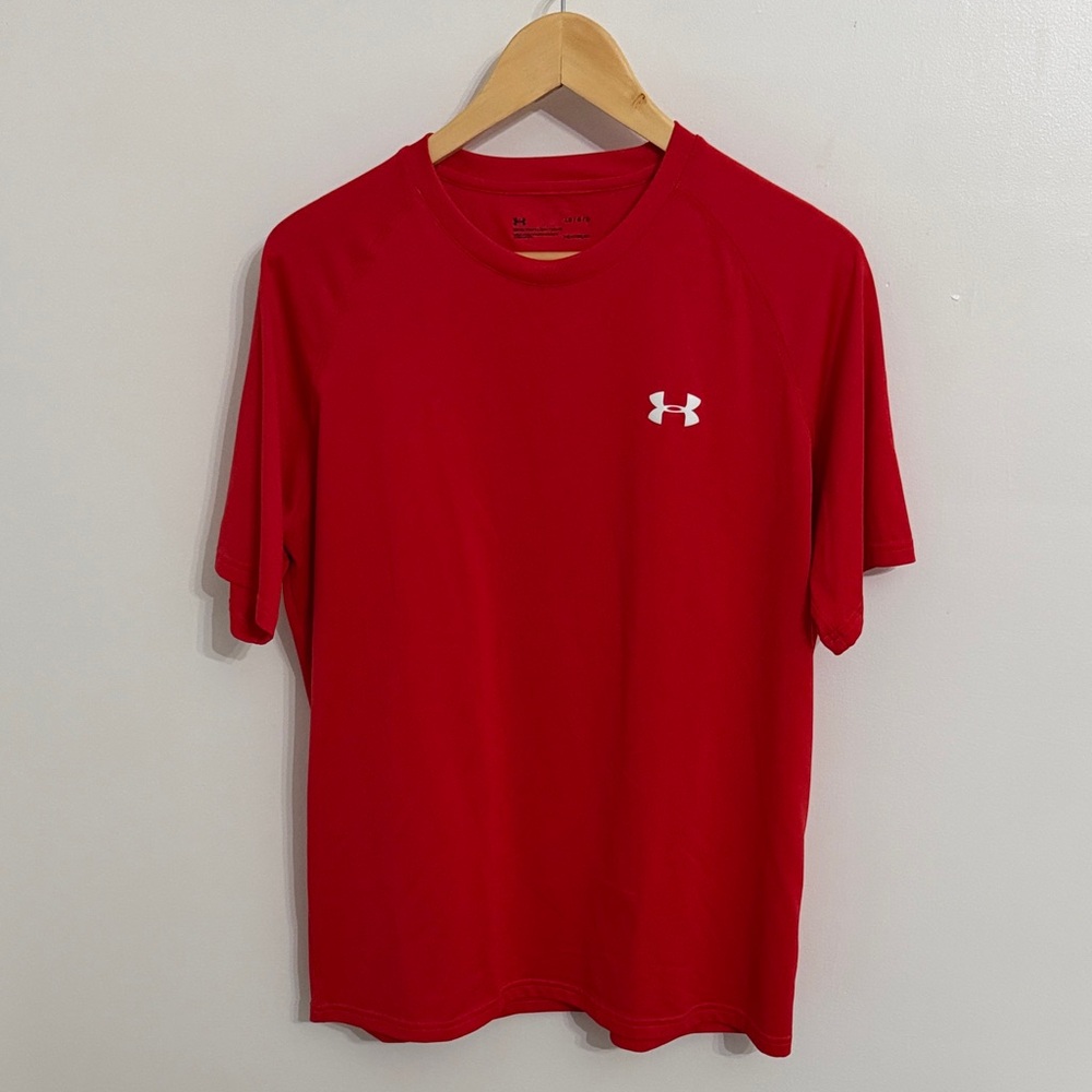 Under Armour Men's UA Tech Red Short Sleeve Shirt